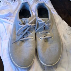 allbirds Men’s soft the wool runners classic tie up comfortable shoes